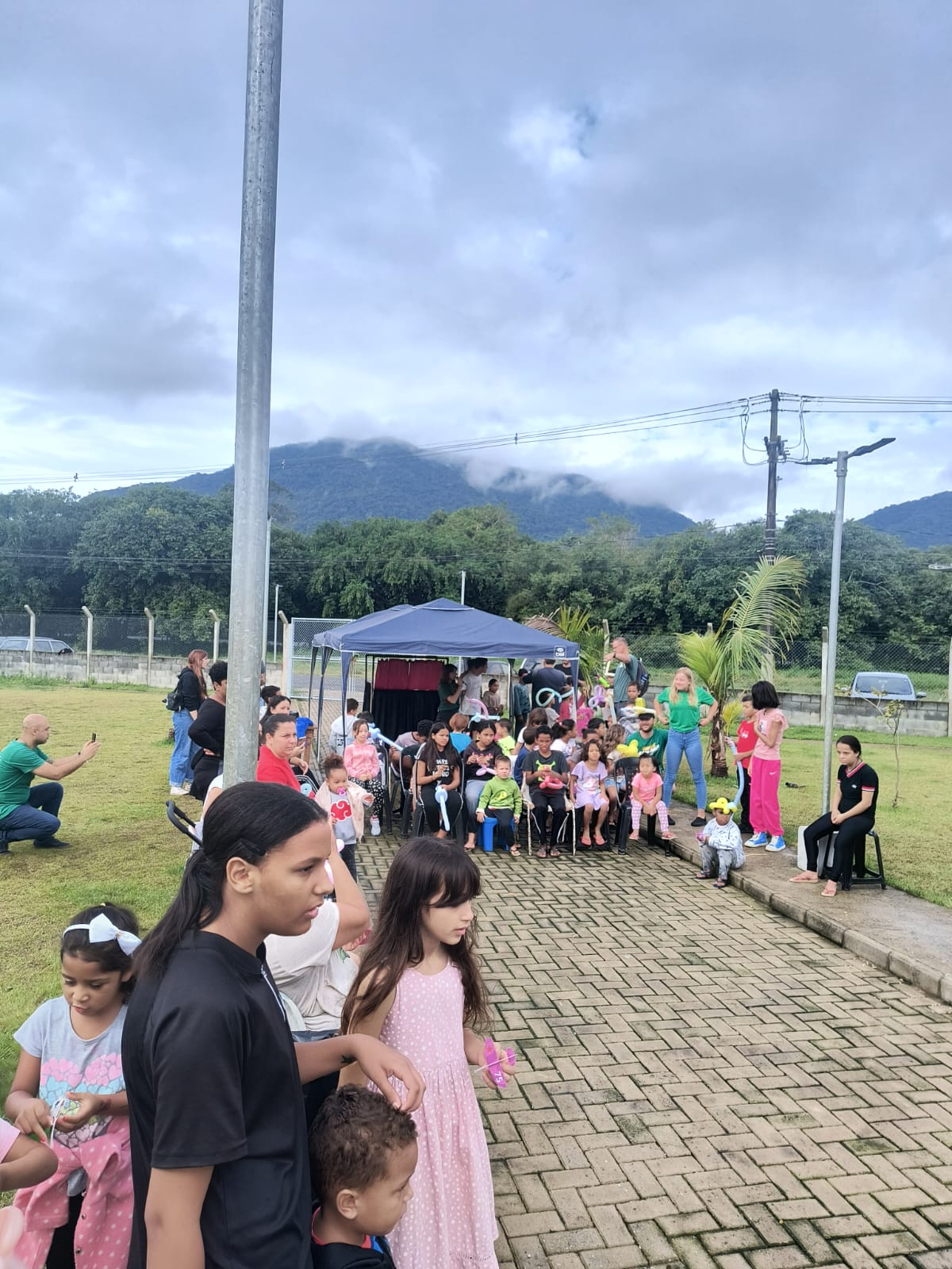 Believers gathered at Calvary Peruíbe
